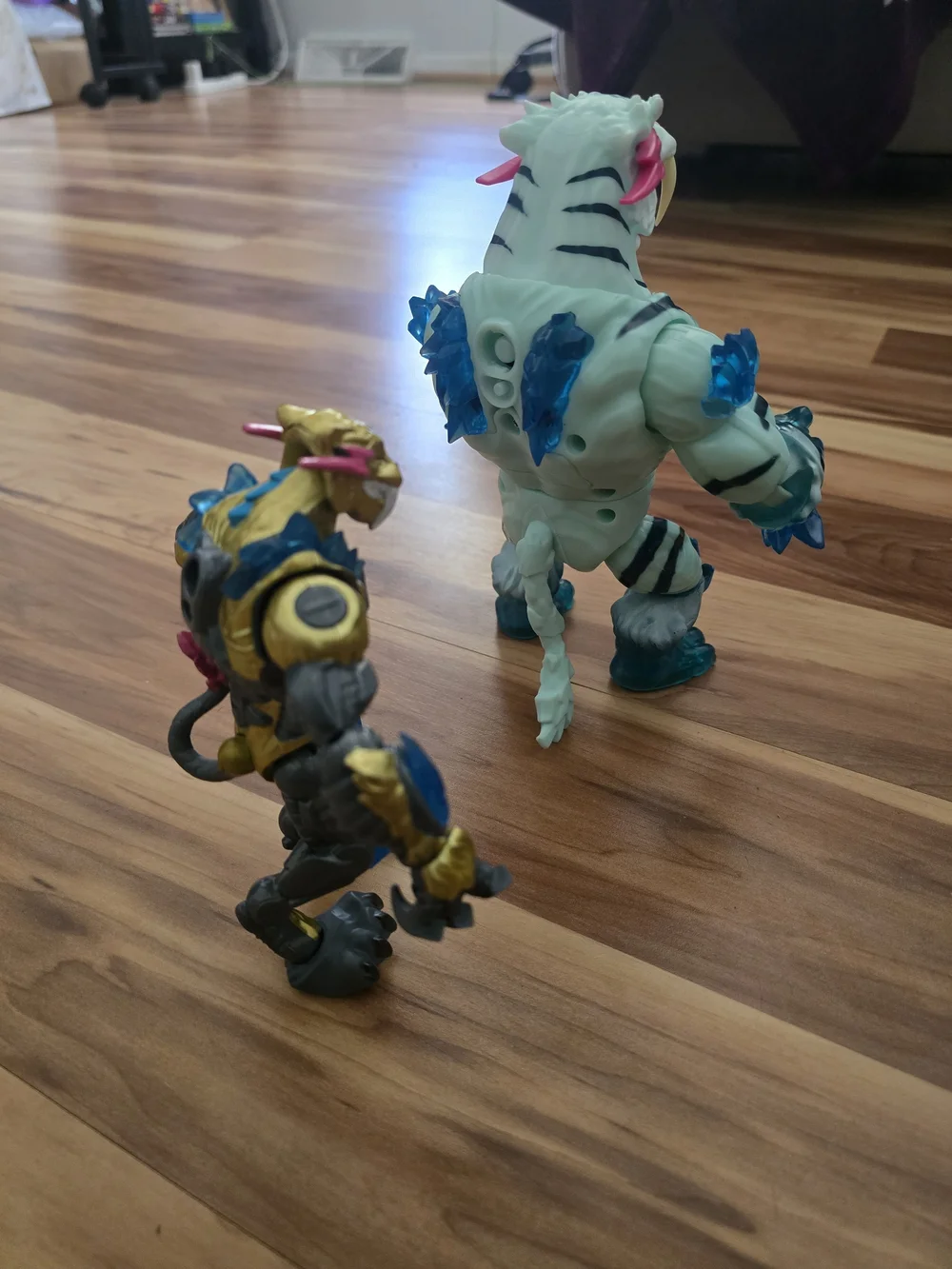MR BEAST Lab Cryo Lab Tiger and Golden Panther